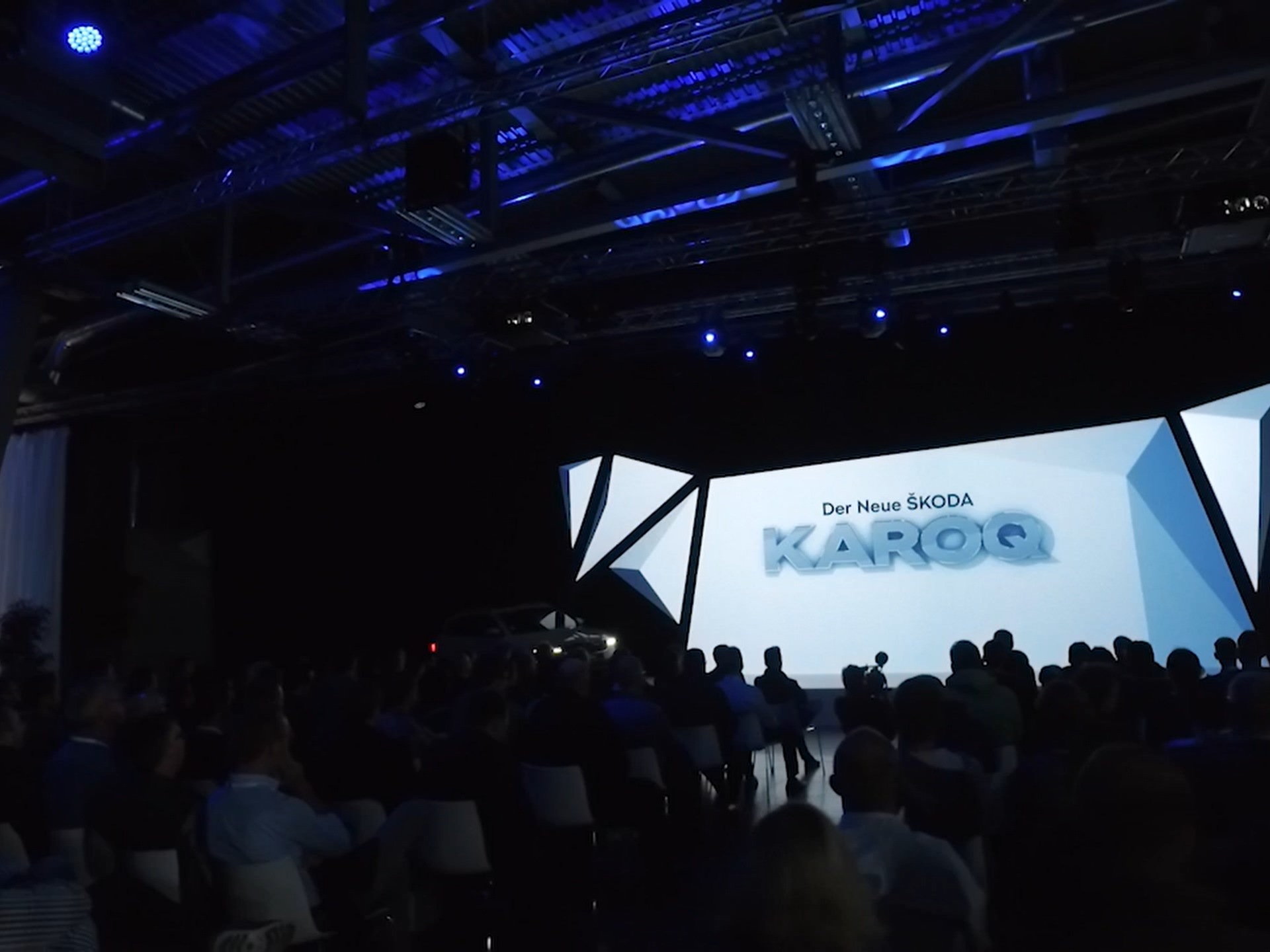 Pr&auml;sentation des neuen Skoda Karoq f&uuml;r H&auml;ndler und Verk&auml;ufer mit Drive & Training